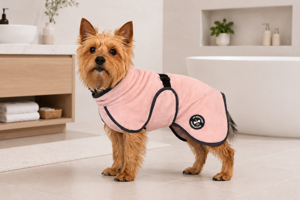 Hundebademantel & Schlafmantel Bambusfrottee (2-in-1) „Luxury Pink“