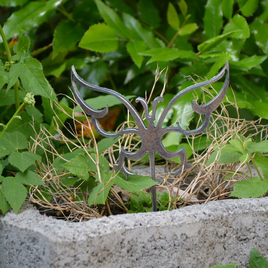 Gartenstecker Schmetterling 1