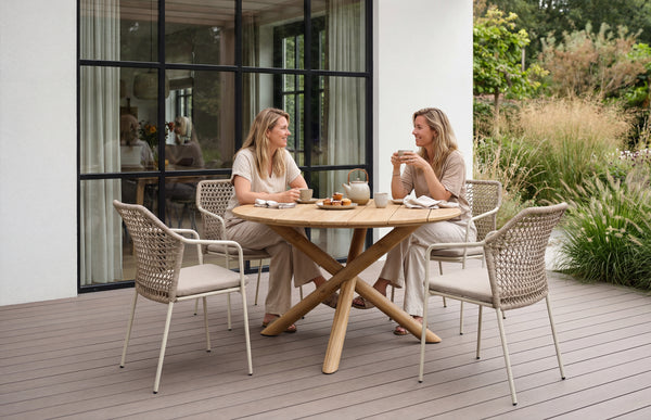 Barths Gartenmöbelset Malor - Runder Teakholz-Tisch Ø135 cm mit 4 Spatz-Stühlen | Stahl & Seil, Sand
