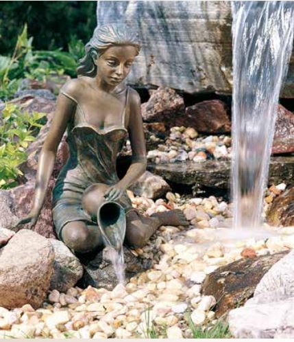 Bronzefigur Elonie