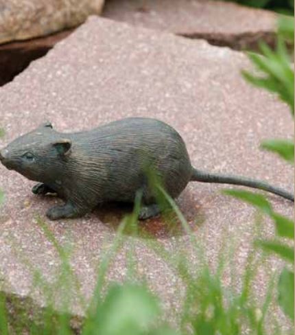 Bronzefigur Feldmaus