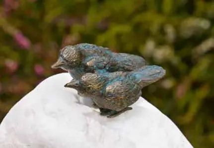 Bronzefigur Vogelpärchen