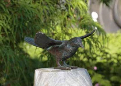 Bronzefigur Nachtigall