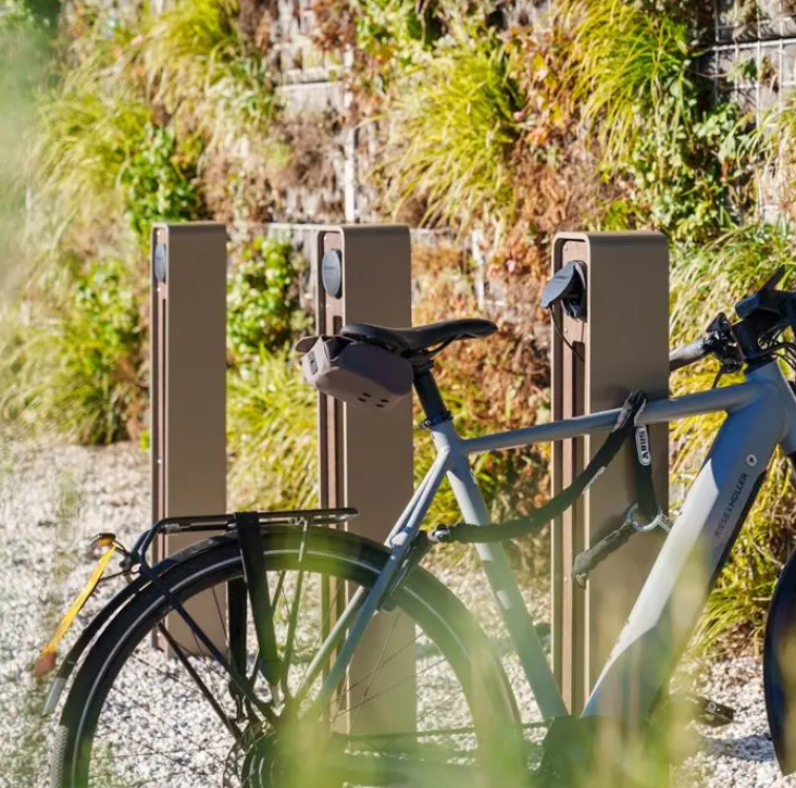 Fahrrad E-Ladestation doppelt